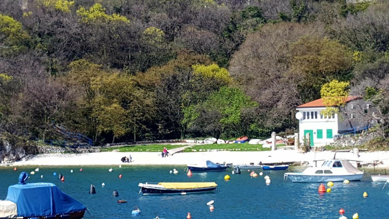 Beach House Bassi Rijeka Ngoại thất bức ảnh
