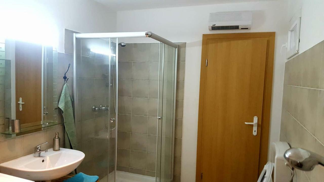 Beach House Bassi Rijeka Ngoại thất bức ảnh