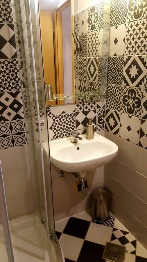 Beach House Bassi Rijeka Ngoại thất bức ảnh