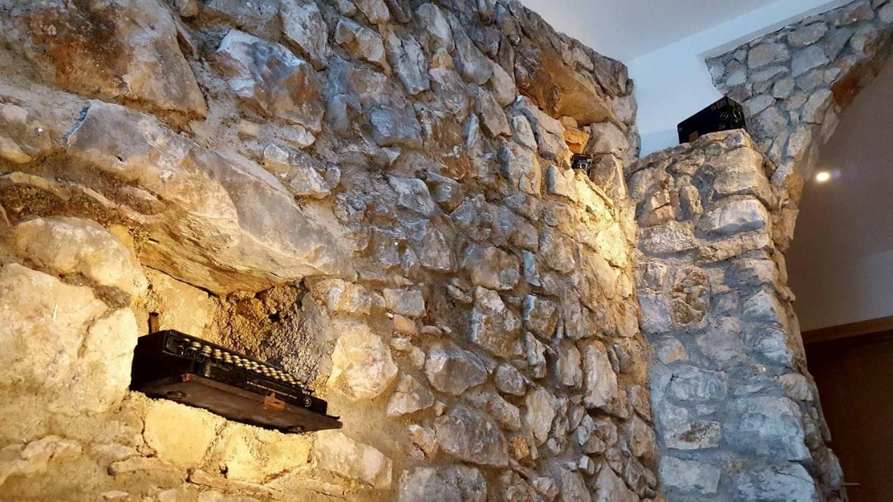 Beach House Bassi Rijeka Ngoại thất bức ảnh